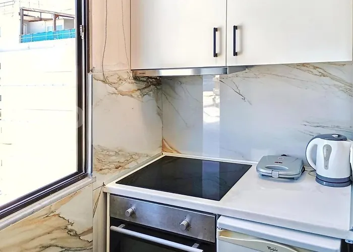 Apartment 7-modern Center With Sea View!