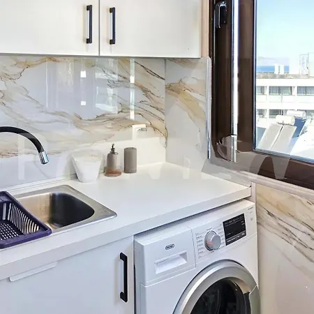 7-modern Center With Sea View! Daire *